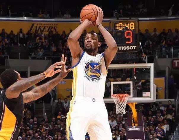 让人觉得缺 让人觉得缺