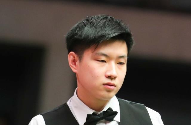 队的比赛中 队的比赛中