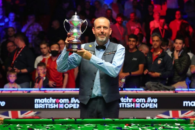 他们半程冠 他们半程冠