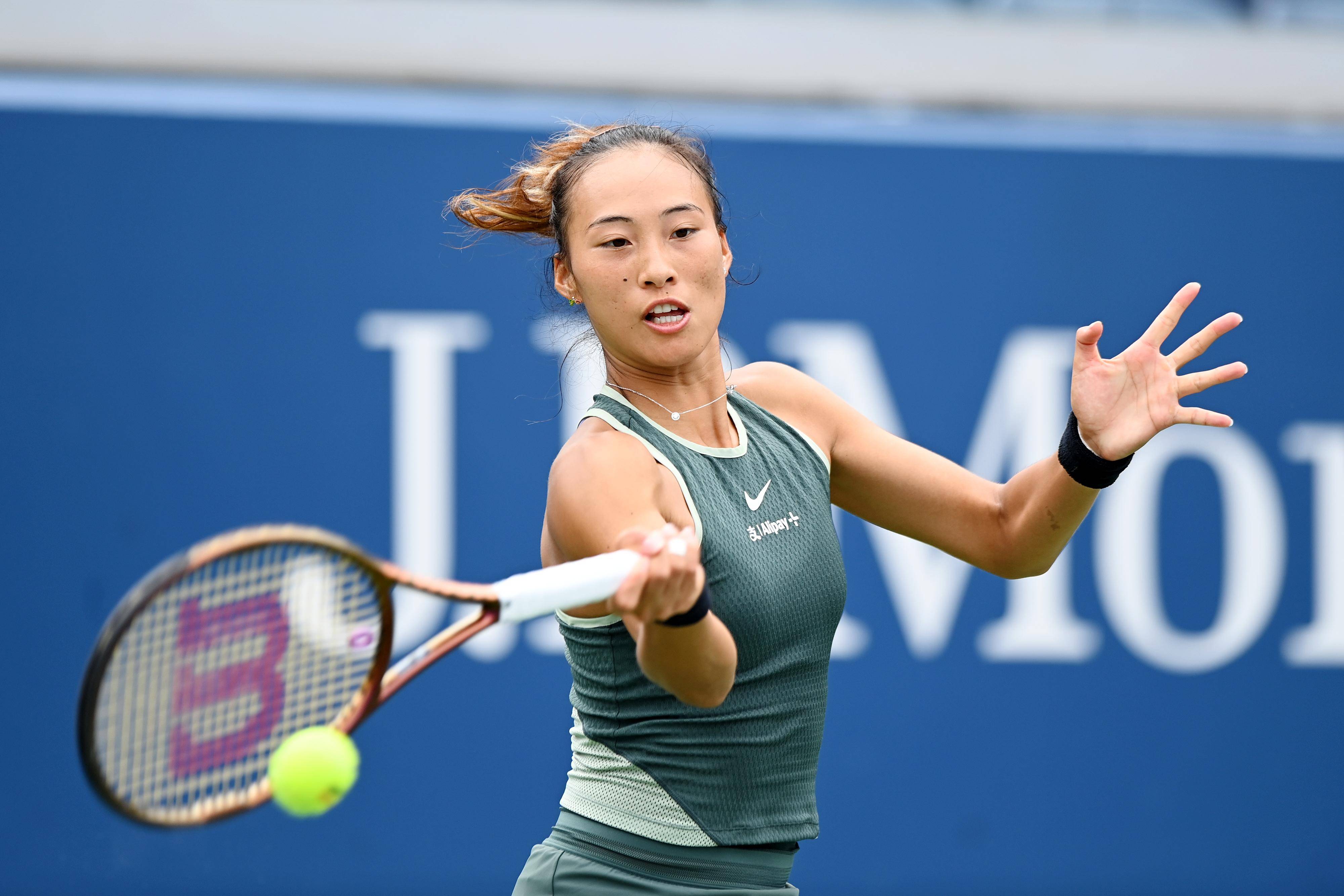 色的场上阅 色的场上阅