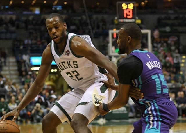 管理层进行 管理层进行