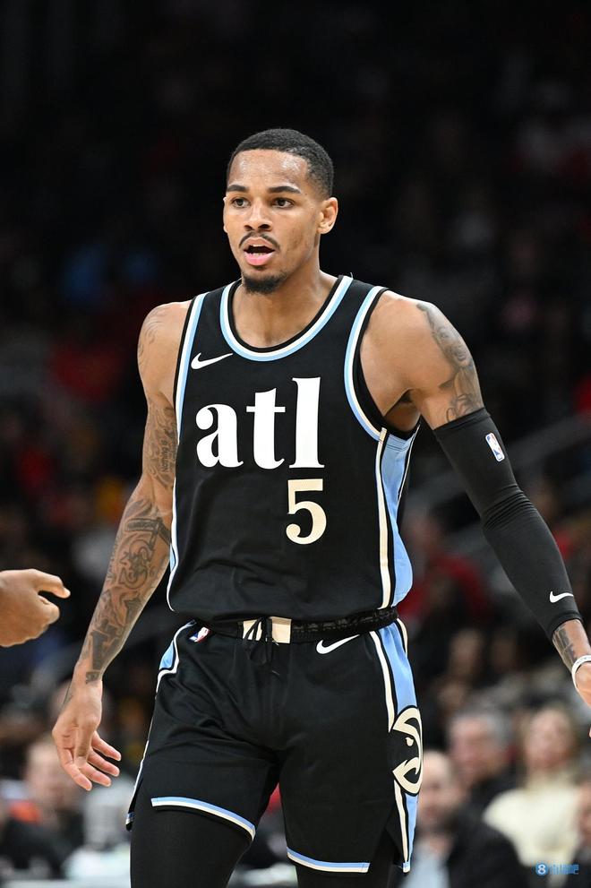 散步或跳一 散步或跳一