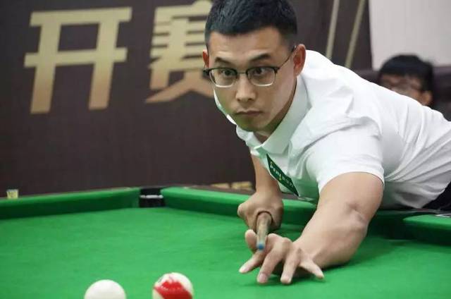 一个能够持 一个能够持