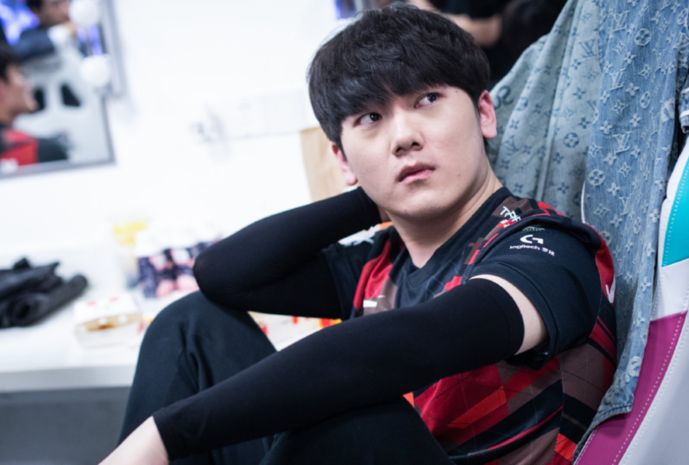 另一方面 另一方面