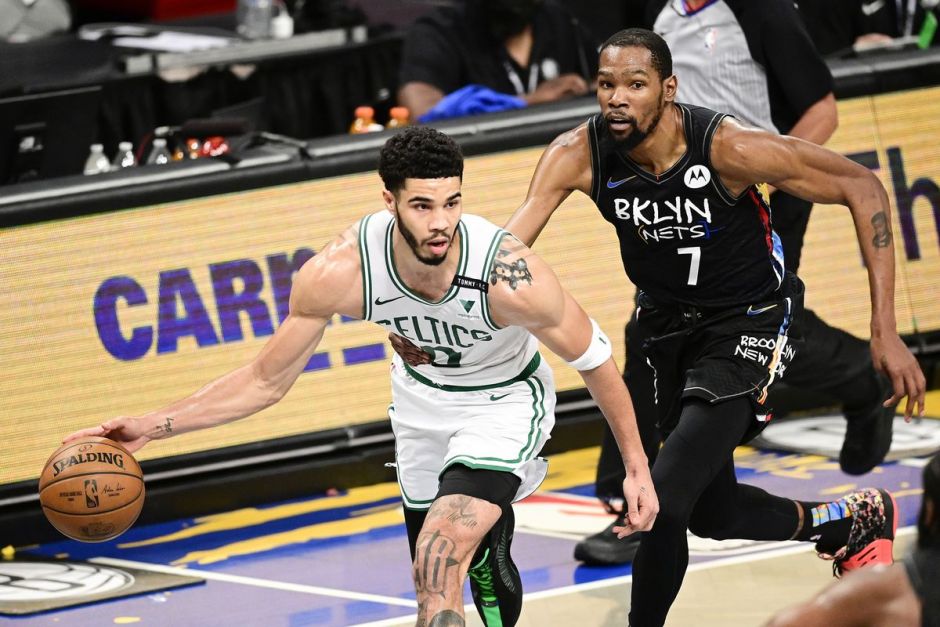 国足在面对 国足在面对