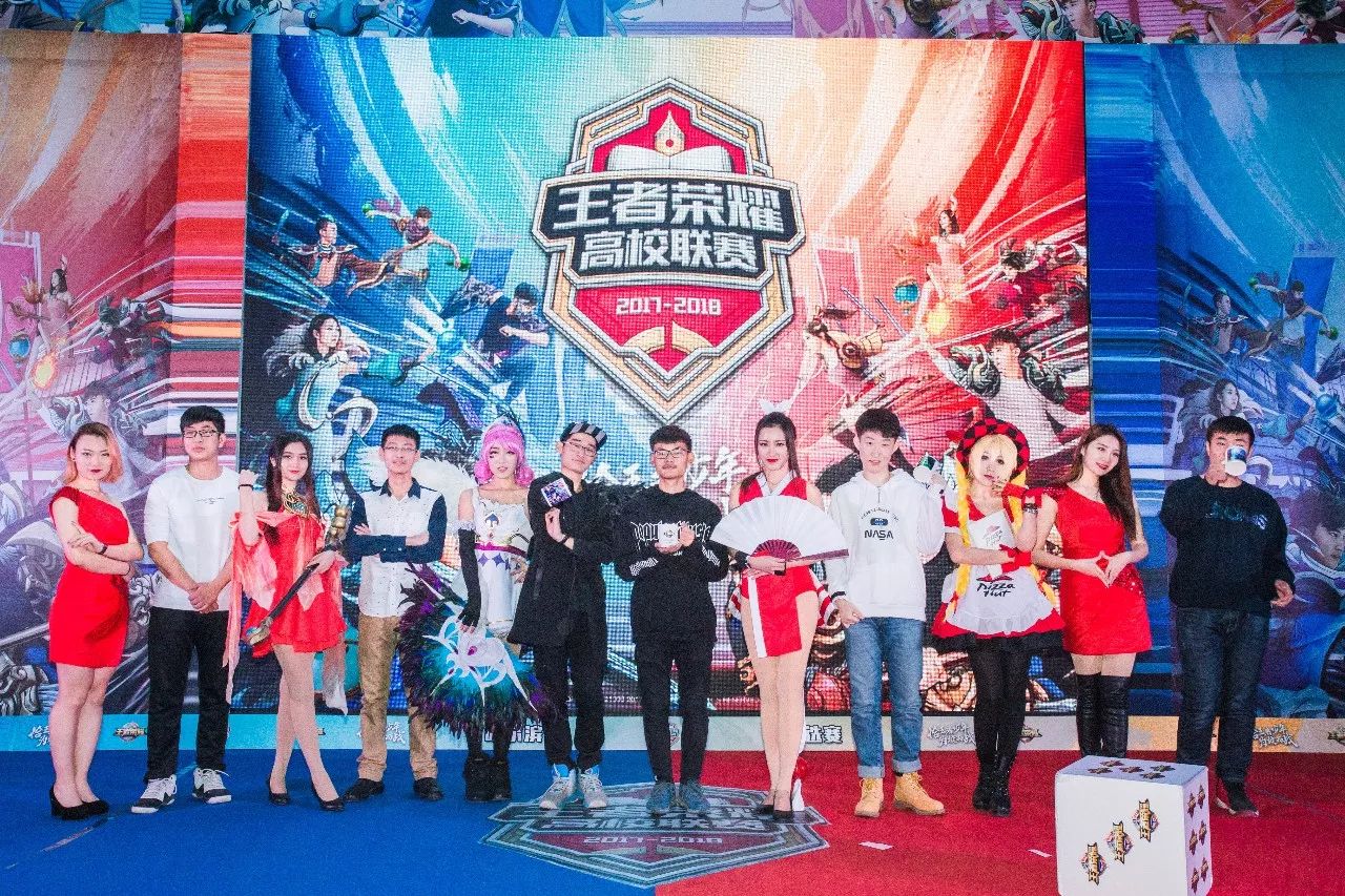 代表团访问 代表团访问