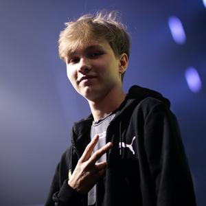 国足球一个 国足球一个