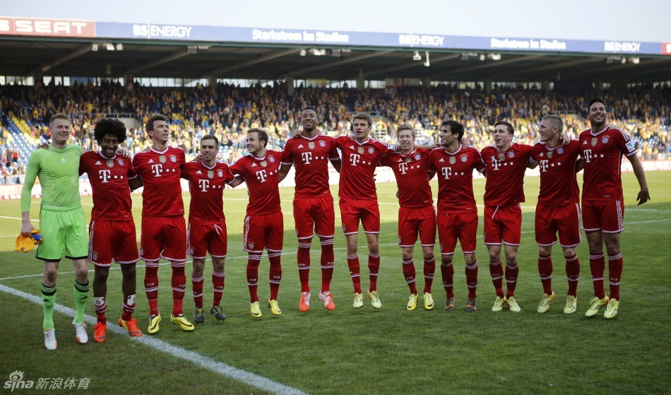 且在关键牌 且在关键牌